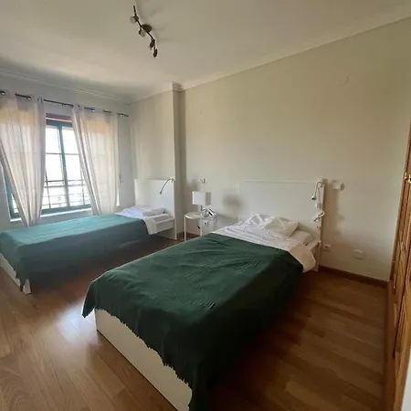 High カスカイス